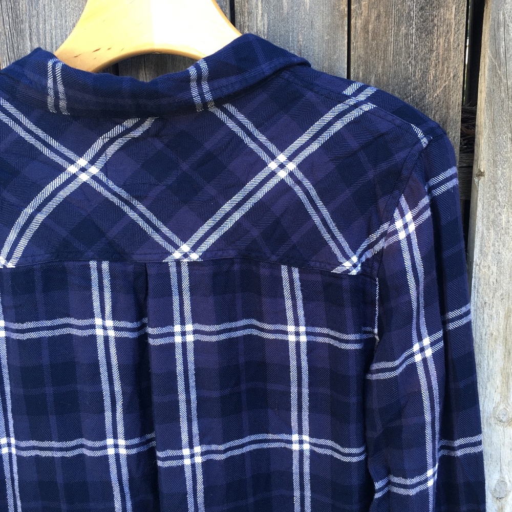 Rails Hunter Plaid Shirt Rayon Pacific Navy Blue White M - Picture 10 of 16